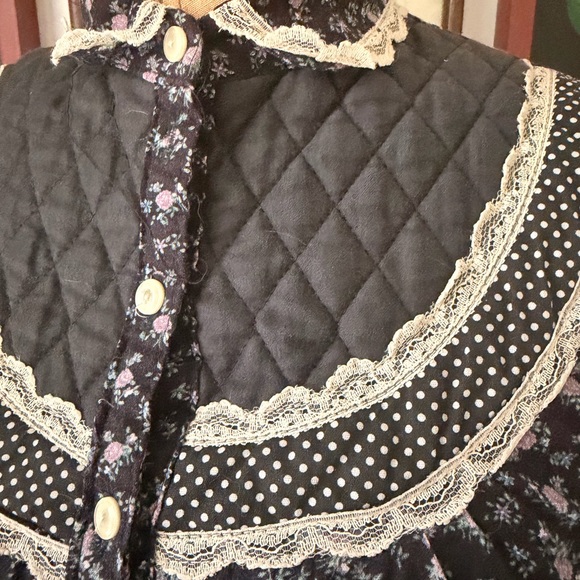 Gunne Sax Blue and White Floral Long Sleeve Midi Prairie Dress - Picture 6 of 8